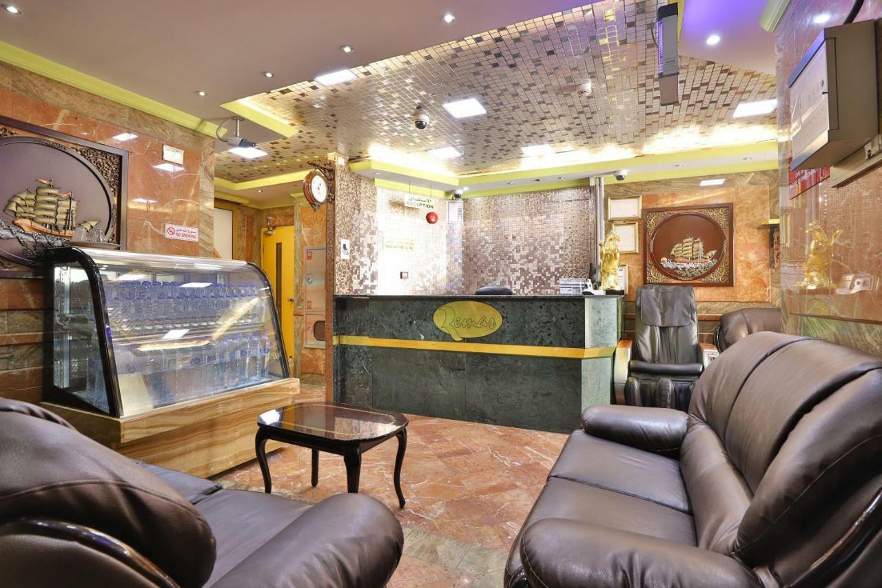 Oyo 261 Remas Hotel Apartment Dubai Dış mekan fotoğraf