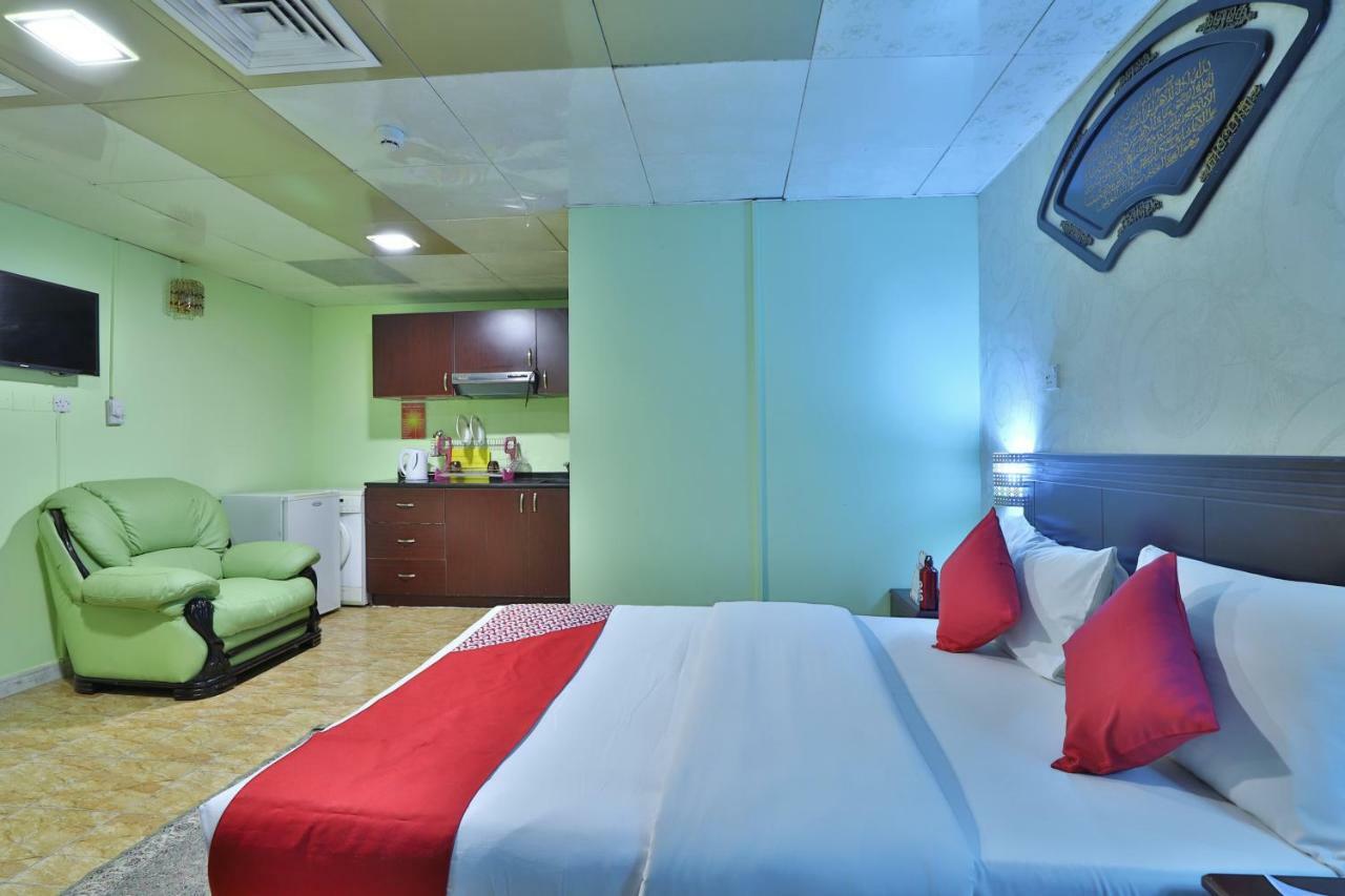 Oyo 261 Remas Hotel Apartment Dubai Dış mekan fotoğraf